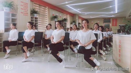 臨猗行政審批局開展政務(wù)服務(wù)禮儀培訓(xùn)