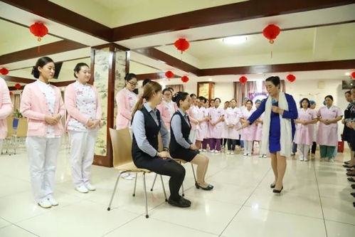 2017年全院員工內訓禮儀篇 禮儀服務——讓專業與溫暖同行